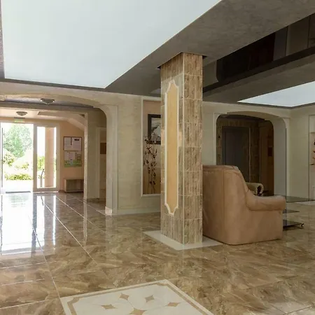 Апартамент 2nd Floor 1bedroom With Pool View Eq