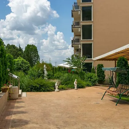 Апартамент 2nd Floor 1bedroom With Pool View Eq *
